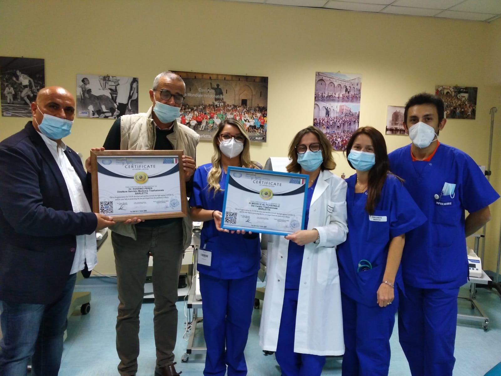 onorificenza Centro Trasfusionale Ospedale Dimiccoli Barletta consegnata dal Cav. Francesco Damico