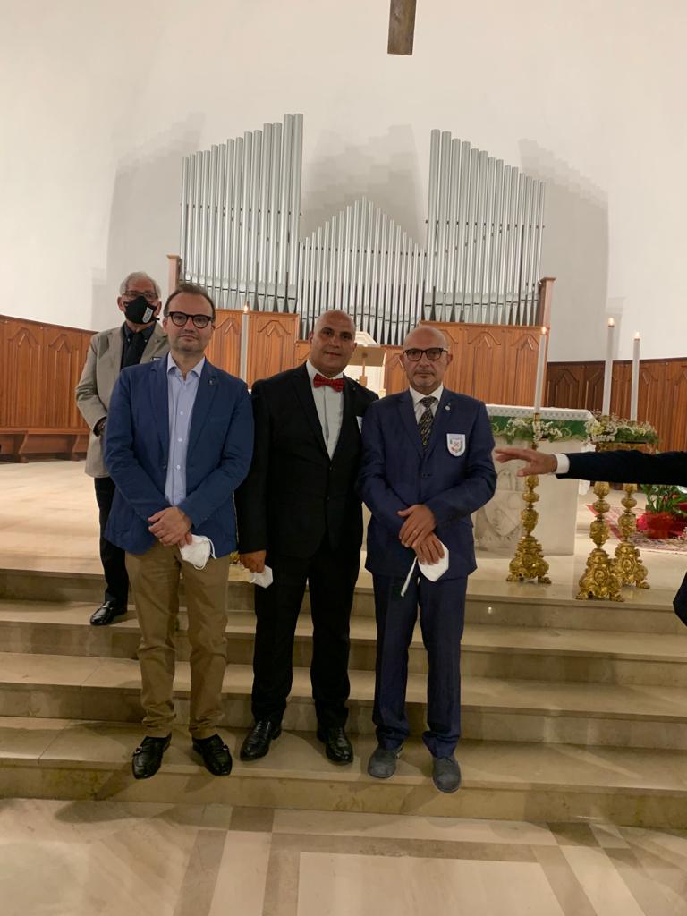 5° Anniversario Unimri presso la chiesa di S. Agostino di Barletta, officiata dal parroco don Roberto Chiariello Elogio al Cav. Francesco Damico17