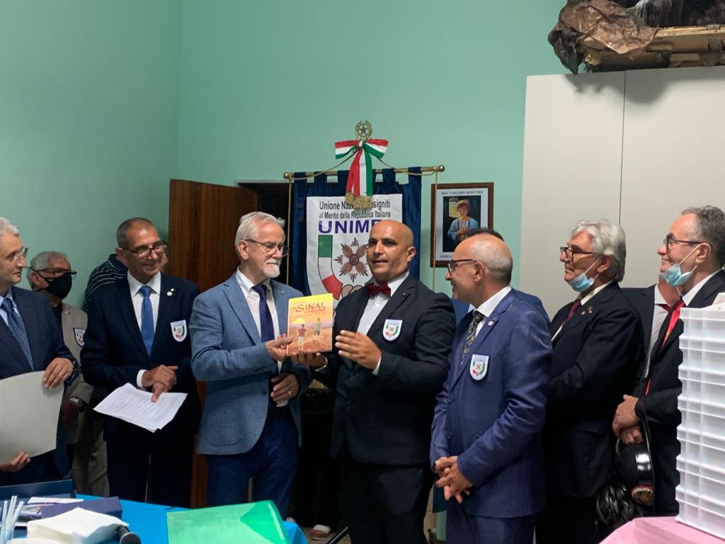 5° Anniversario Unimri presso la chiesa di S. Agostino di Barletta, officiata dal parroco don Roberto Chiariello Elogio al Cav. Francesco Damico7