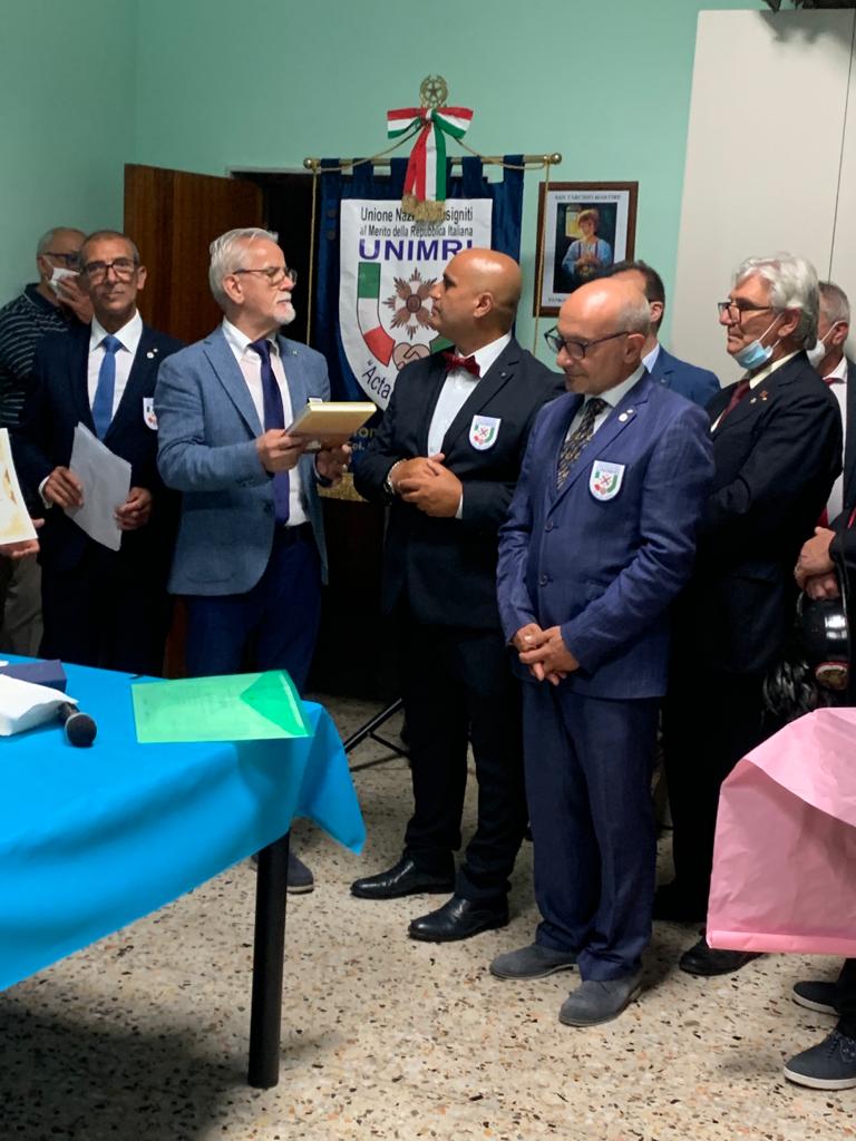 5° Anniversario Unimri presso la chiesa di S. Agostino di Barletta, officiata dal parroco don Roberto Chiariello Elogio al Cav. Francesco Damico10