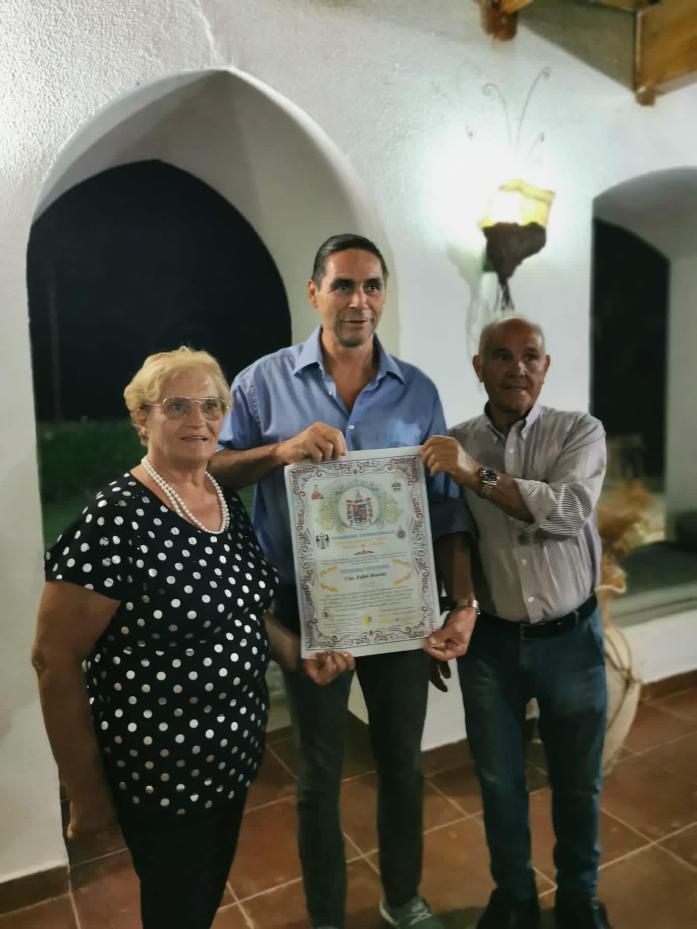 il Cav. Francesco Damico Consegna l'Onorificenza di Membro d'Onore della Fondazione Papa Clemente XI Albani al Console Onorario di Sharm el Sheikh Cav. Fabio Brucini